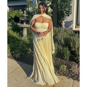 Yellow Pleated Maxi Dress Size 4 Strapless Lace Up Back Formal Gown